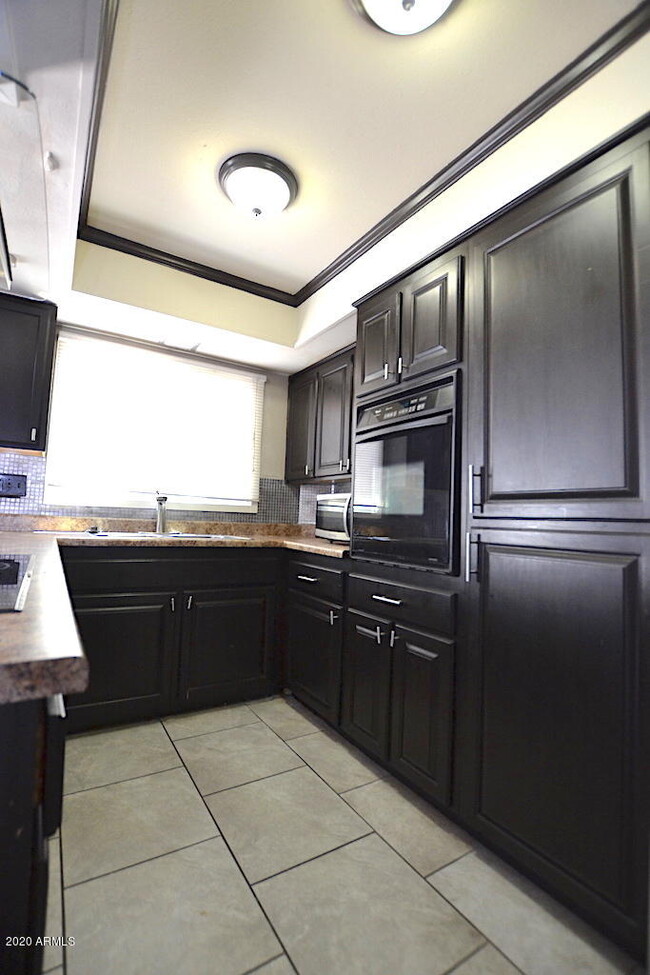 Building Photo - 1307 N 44th St