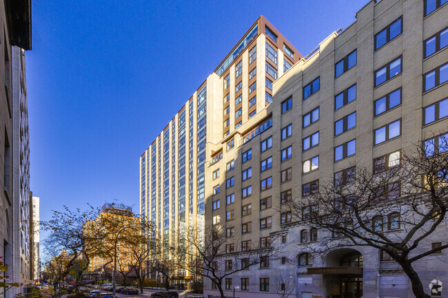 Building Photo - Gramercy Square