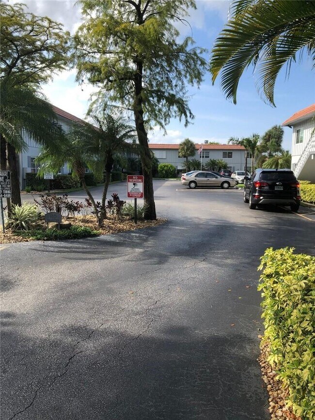 Foto del edificio - 639 W Oakland Park Blvd