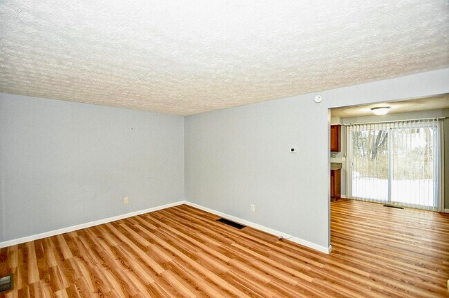 Building Photo - 13636 Mogadore Ave NW