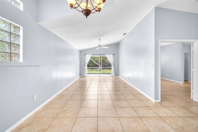 Foto del edificio - 17002 NW 10th St