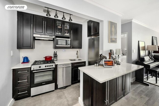 Foto del edificio - 250 W 15th St