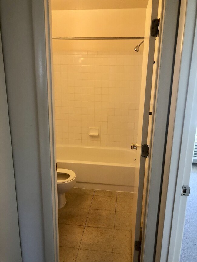 315321 Broadway St Unit 319202, Quantico, VA 22134 Condo for Rent