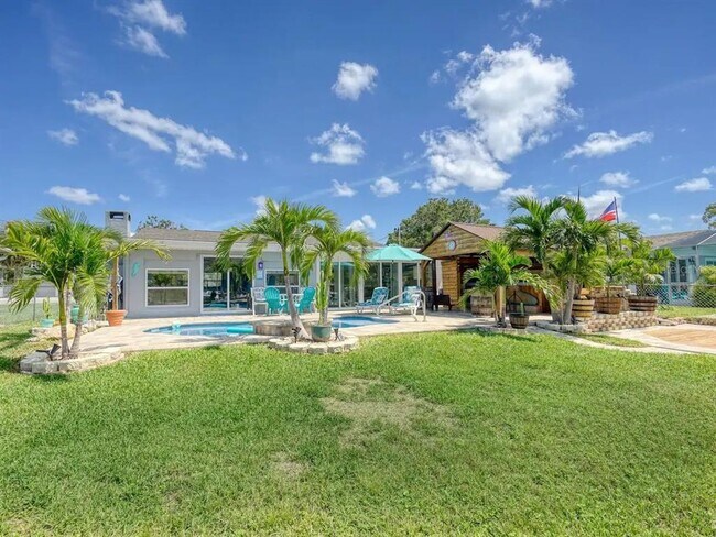 Building Photo - 5352 Quist Dr