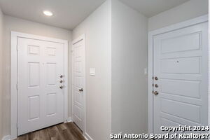 Foto del edificio - 165 Stefan Est