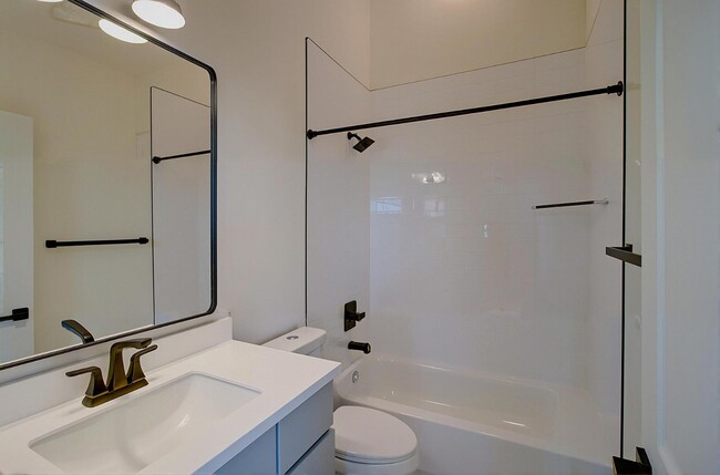 Photo - 1221 East Emma Drive Apartment