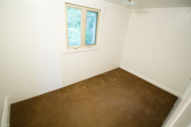 Foto del edificio - 4 br, 1 bath House - (August)OAKLAND House...