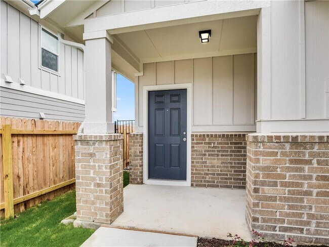 Building Photo - 6402 Fall Creek Dr