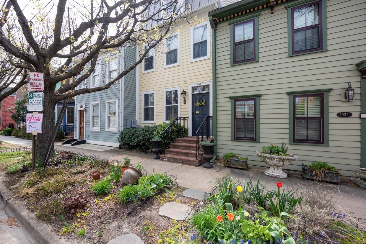 1020 Oronoco St, Alexandria, VA 22314 House Rental in Alexandria, VA