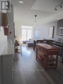 Photo du bâtiment - 3600-13600 Hwy 7 W