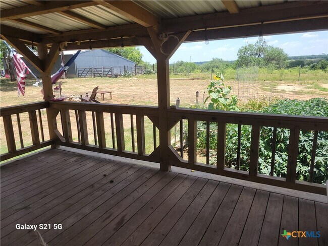 Foto del edificio - 607 Nockenut Rd