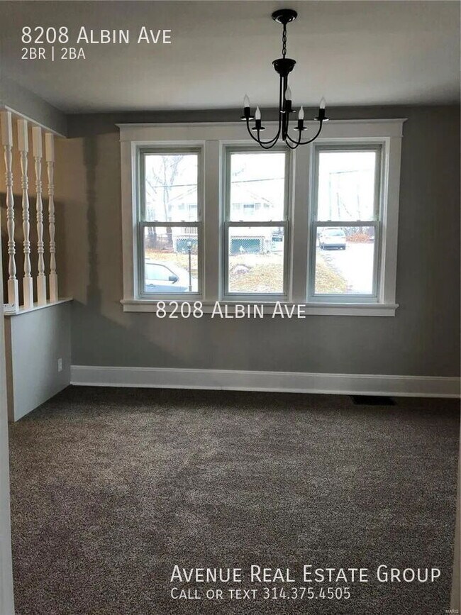 Foto del edificio - 8208 Albin Ave