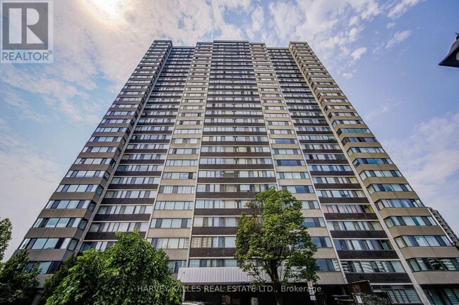 Building Photo - 80-1780 Antibes Dr