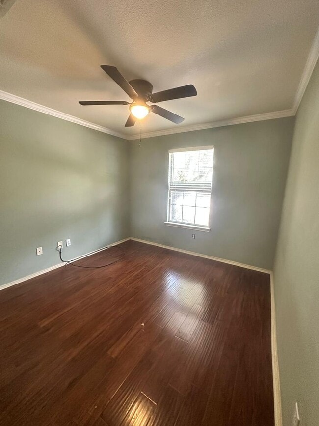 3 BD/2.5 BA AVAILABLE IN GATED COMMUNITY I... - 3 BD/2.5 BA AVAILABLE IN GATED COMMUNITY I... House