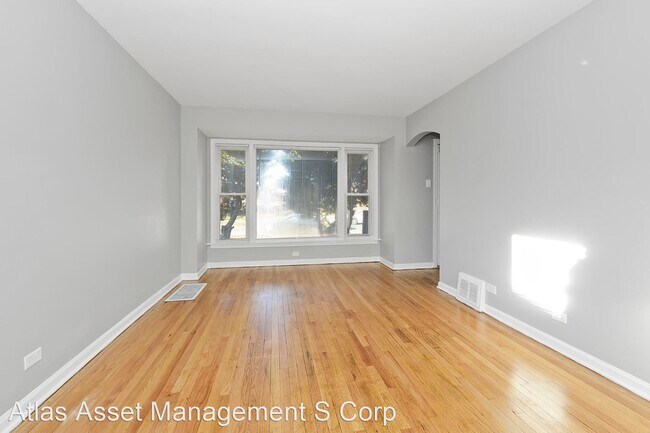 Building Photo - 4 br, 2 bath House - 10625 S Green St