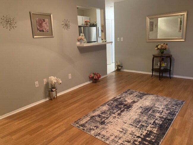 Foto del edificio - 20 405-405 Delar Pkwy