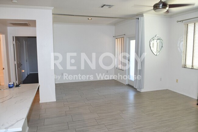 Foto del edificio - 16013 S Desert Foothills Pkwy