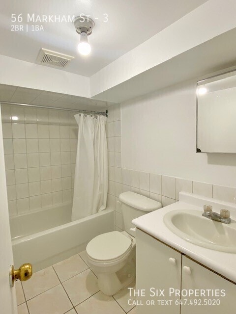 Building Photo - Trinity Bellwoods Two Bedroom