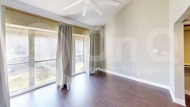 Foto del edificio - 4531 N O'Connor Rd