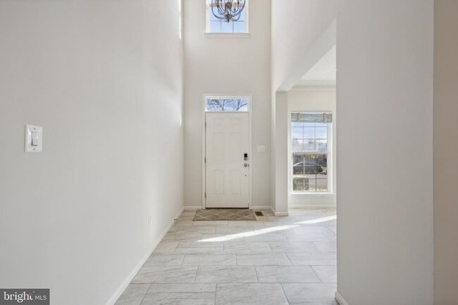 Building Photo - 8704 Harefield Ln