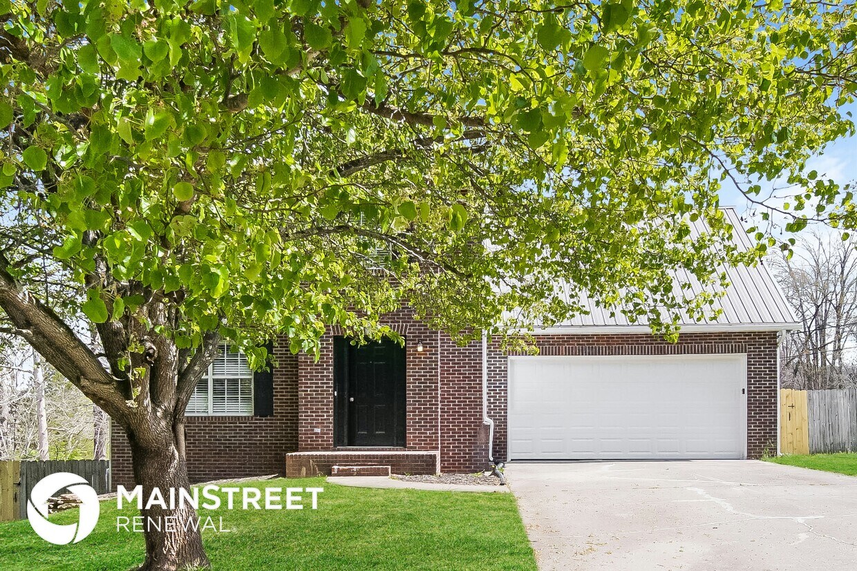Foto principal - 658 Cornerbrook Ln