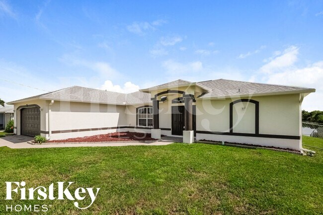 Foto del edificio - 530 NE 15th Terrace