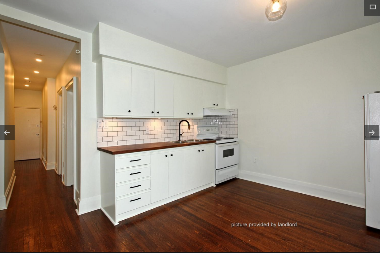 Primary Photo - SPACIOUS, Bright, 1000 SQFT Upper unit in ...