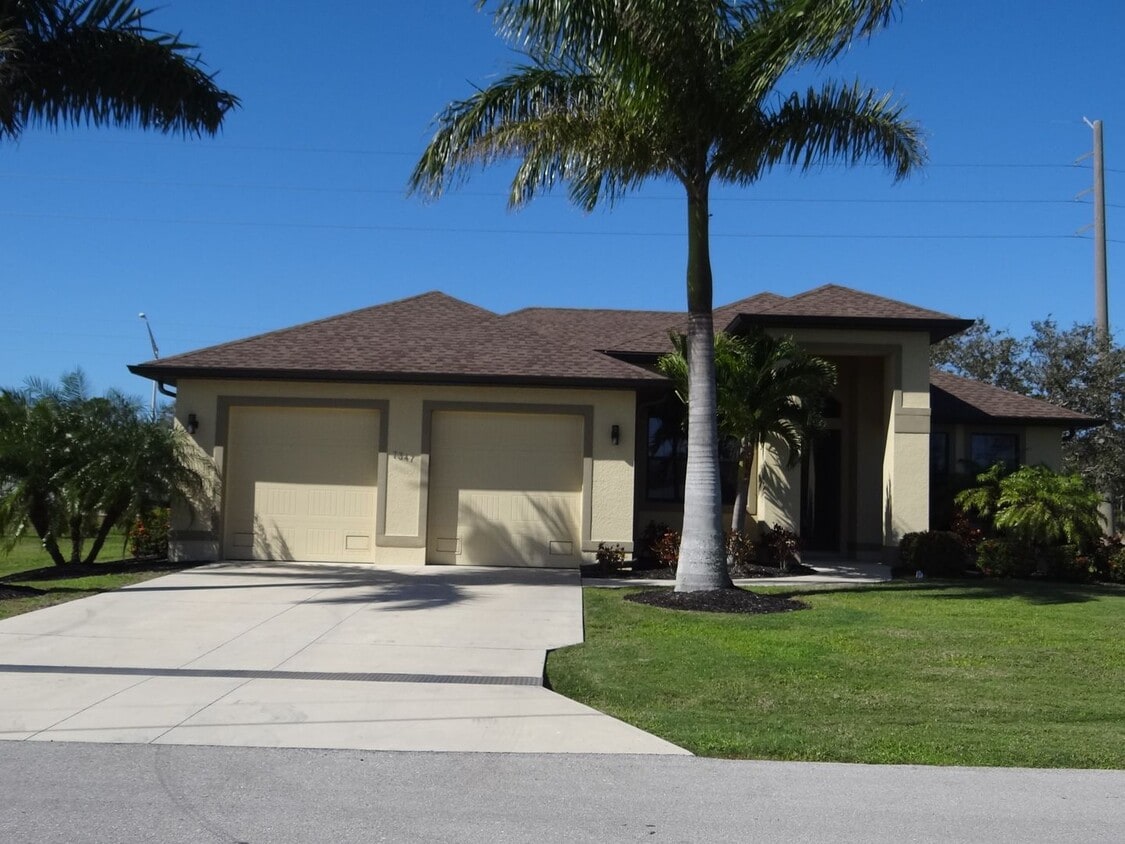 7347 N Seagrape Rd, Punta Gorda, FL 33955 House Rental in Punta Gorda