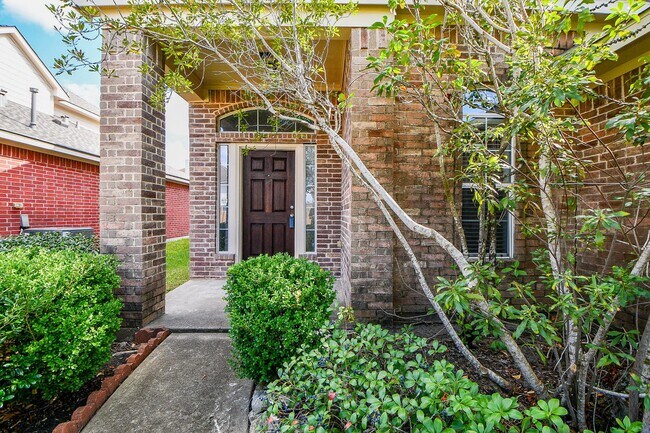 Foto del edificio - 1905 Creek Run Dr