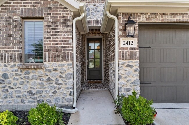 Foto del edificio - 2412 Bathwick Ln