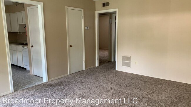 Building Photo - 2 br, 1 bath House - 3636 Spottswood Ave. #16