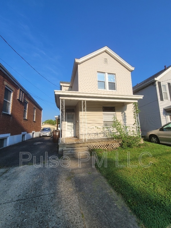 Photo - 3715 Park Ave Apartment