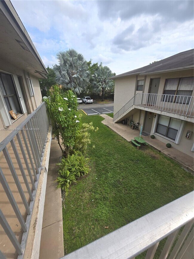 Foto del edificio - 15342 SW 72nd St