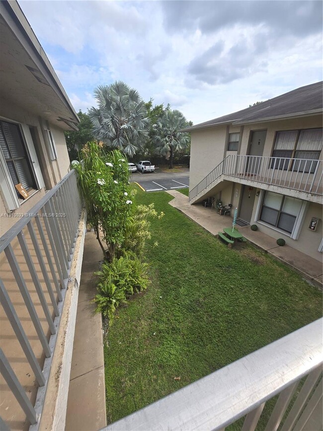 Building Photo - 15342 SW 72nd St