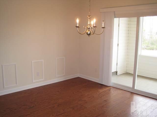 Building Photo - 3804 River Front Pl