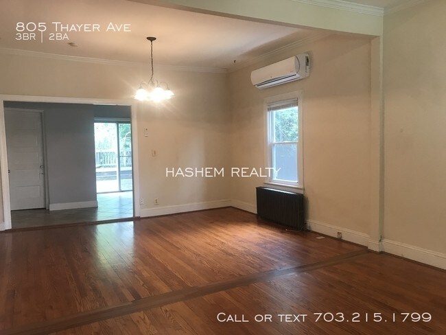 Foto del edificio - 805 Thayer Ave