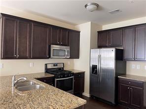 Building Photo - 3423 Castleberry Village Cir