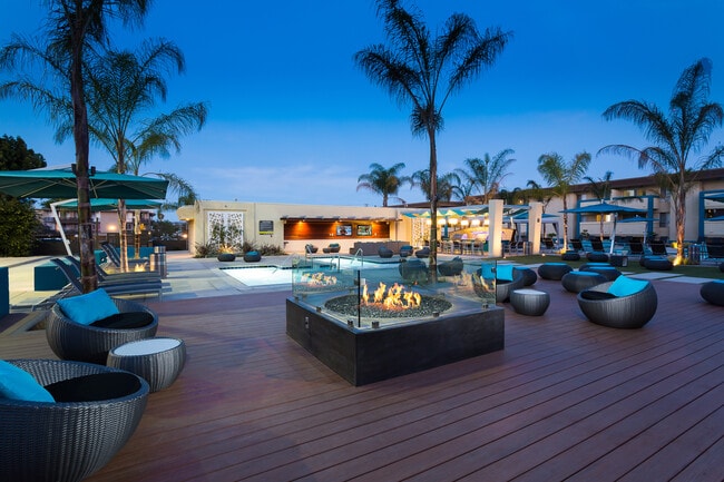 Building Photo - AVA Pacific Beach