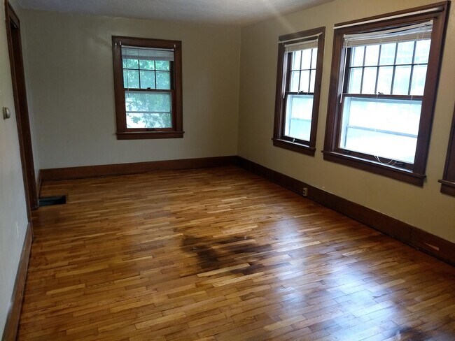 Foto del edificio - 659 W 16th St