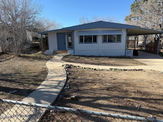 Foto del edificio - 3110 Cedar Ln