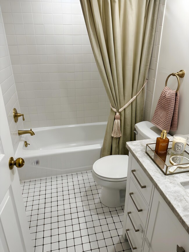 Foto del edificio - 125 Pleasant St