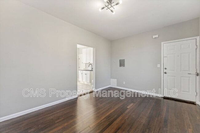 Foto del edificio - 1501 S Wood Ave