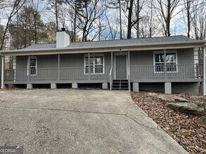 Building Photo - 507 Lakeshore Dr