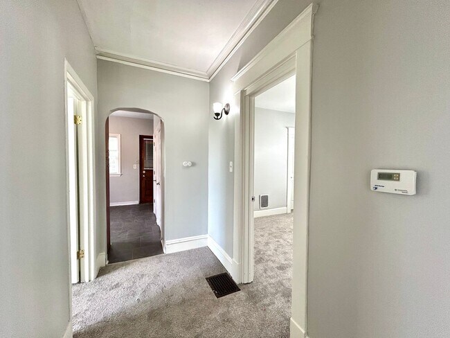Foto del edificio - 743 Neland Ave SE