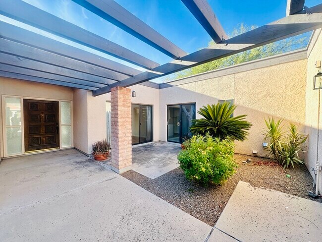 Foto del edificio - 4100 E Pontatoc Canyon Dr
