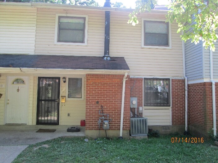 Primary Photo - 1217 Marcy Ave