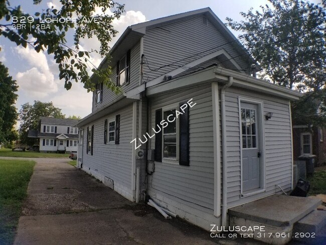 Foto del edificio - 829 Lohoff Ave