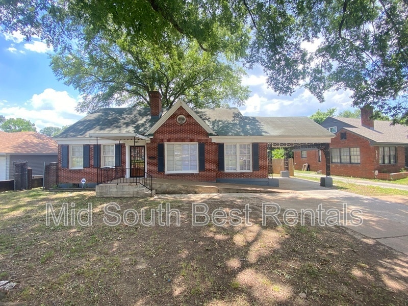 Primary Photo - 861 Cypress Dr