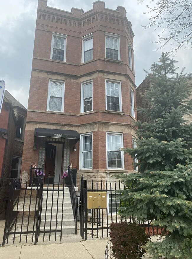 Building Photo - 2550 W Iowa St