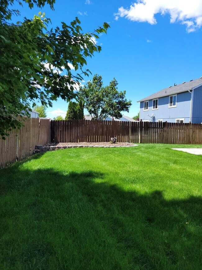 Building Photo - 3 br, 2 bath House - 1613 Pirate Lane NE